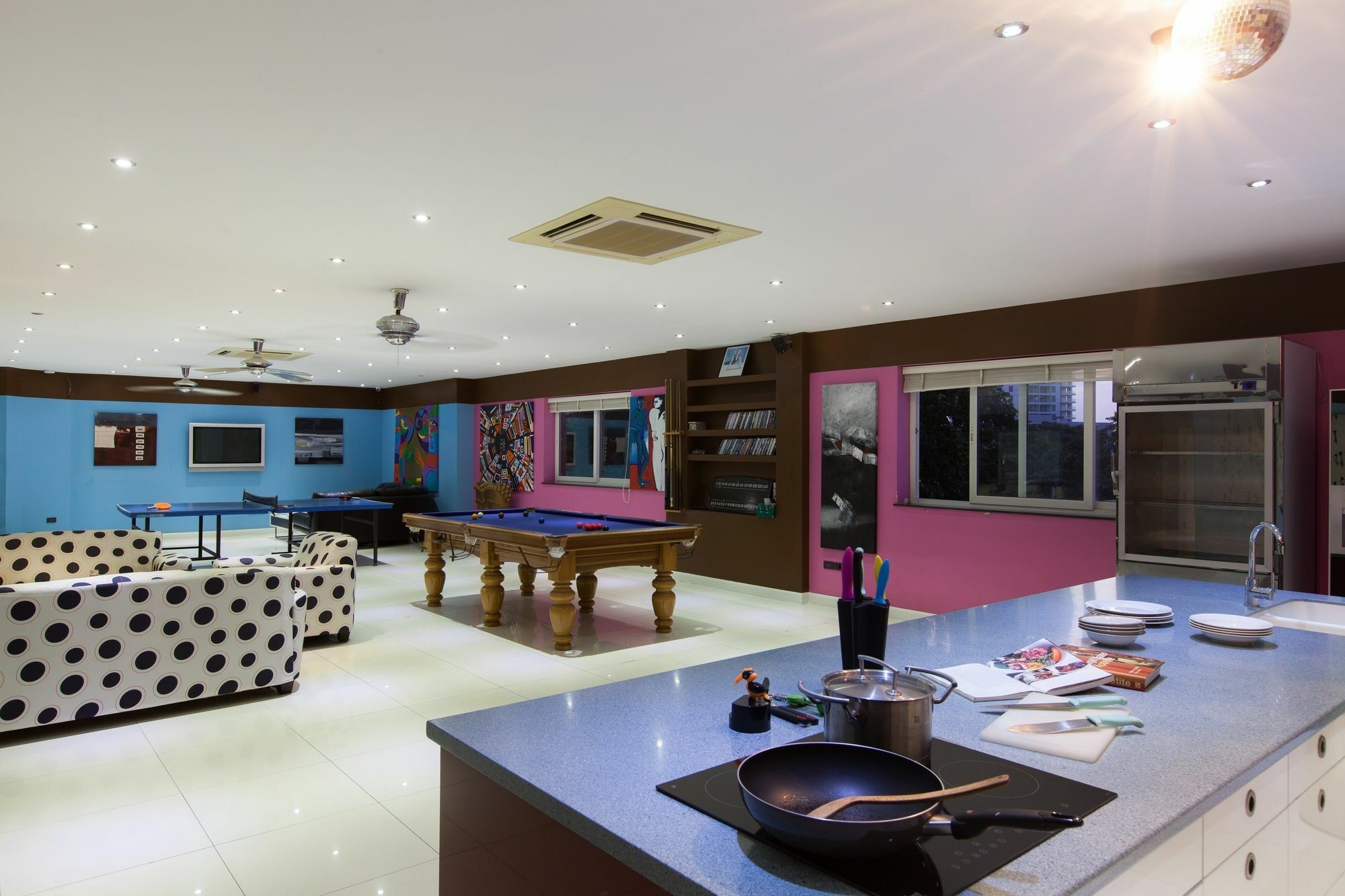 Sharrow Bay Villa Pattaya Exterior photo
